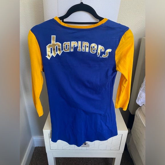 Mariners 3/4 sleeve t shirt. XS. Used once at game. Bought at Mariners store. - Picture 3 of 4